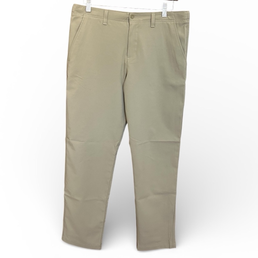 EUC. Under Armour Boys Matchplay Pants. Size Youth XL. Tan.